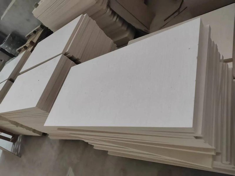 高温耐火材料：工业安全的守护者